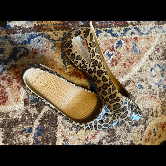 Leopard Flat Crocs - Picture 2 of 4
